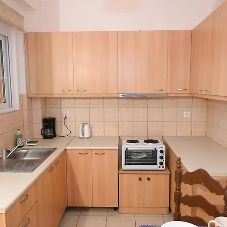 Ellen 735 Special Crete Apartment